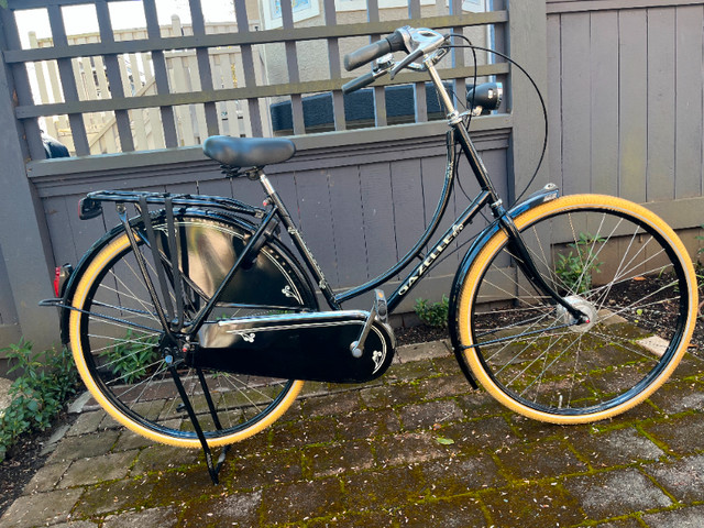 Gazelle Basic Dutch Bicycle in Cruiser, Commuter & Hybrid in Vancouver