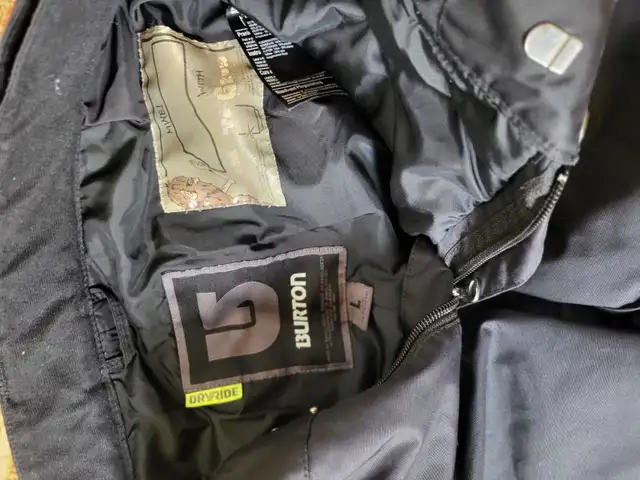 Burton Dryride winter snow pants $12 youth in Kids & Youth in Oakville / Halton Region - Image 7
