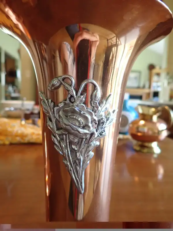 Flemish  Copper Flower Vase   3028 Made in Canada in Arts & Collectibles in Calgary - Image 5