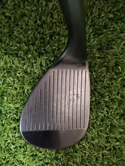 62° Single dot Cleveland black pearl wedge., View more