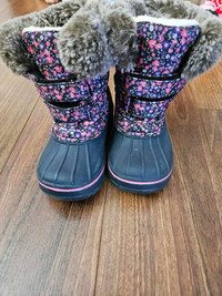 Girls Toddler winter boots Joe fresh size6 
