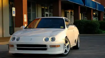 Looking for an Integra project car. Message me with photos and how much you’re asking.