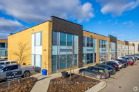 31 - 1225 Queensway East, Mississauga
