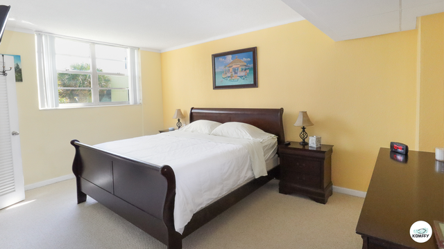 Beachfront 2BR / 1.5BA Condo | King Beds | The Tides  March 2026 in Florida in Canada - Image 5