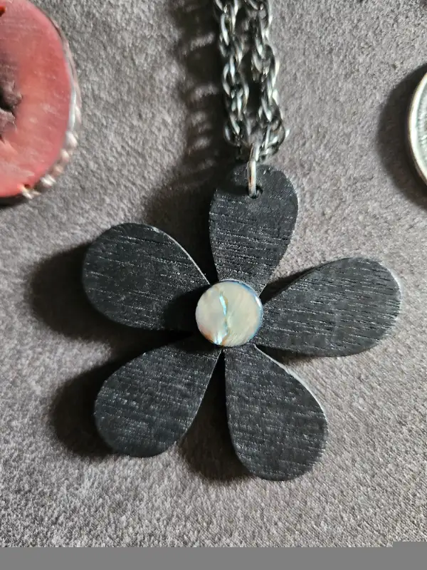 *Unique* HANDCRAFTED necklaces ($5 ea./any 3 for $10) in Jewellery & Watches in Fredericton - Image 8