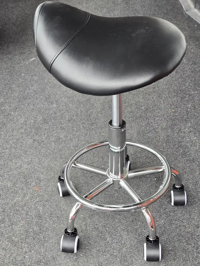 Saddle Stool Adjustable Swivel Rolling Saddle Seat Chair in Chairs & Recliners in City of Toronto - Image 11