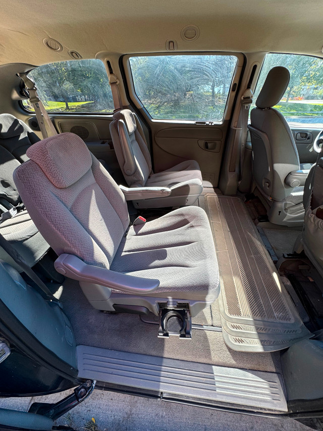  2006 Dodge Grand Caravan – Reliable, Spacious, Runs Smooth (A in Cars & Trucks in Mississauga / Peel Region - Image 4