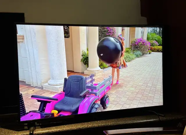 Insignia smart TV in TVs in Delta/Surrey/Langley - Image 3