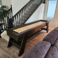 Shuffleboard Tables And Billiard Tables