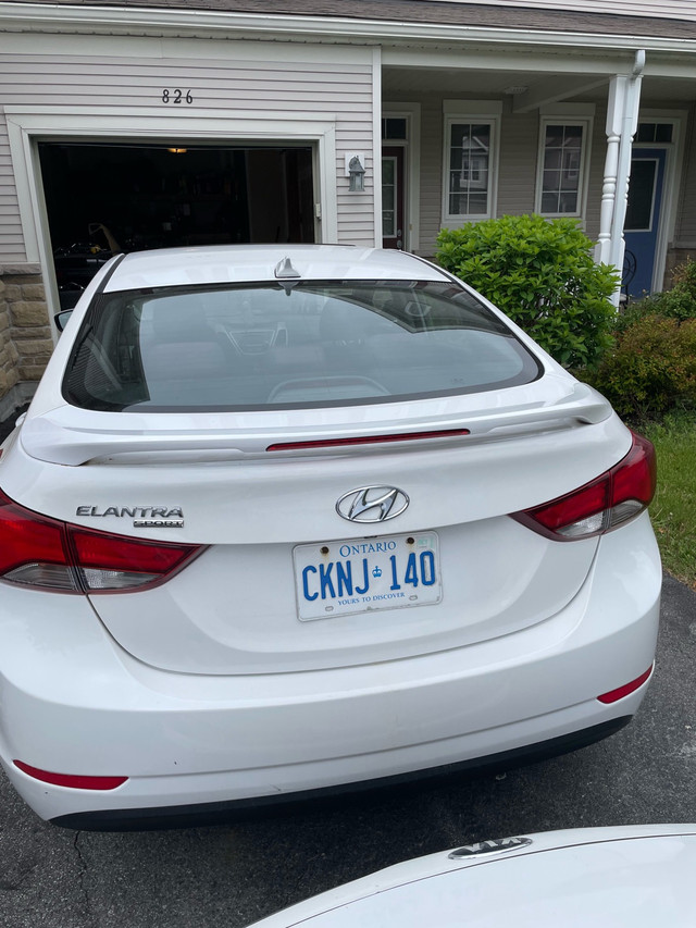 2016 Hyundai Elantra in Cars & Trucks in Ottawa - Image 2