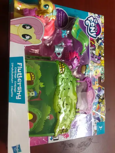 PONY Fluttershy Cottage, View more