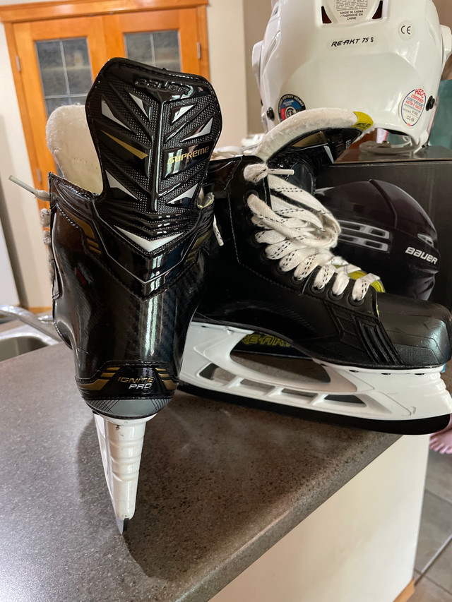 Hockey skates size 6, shoe size 7.5 in Skates & Blades in Edmonton - Image 4
