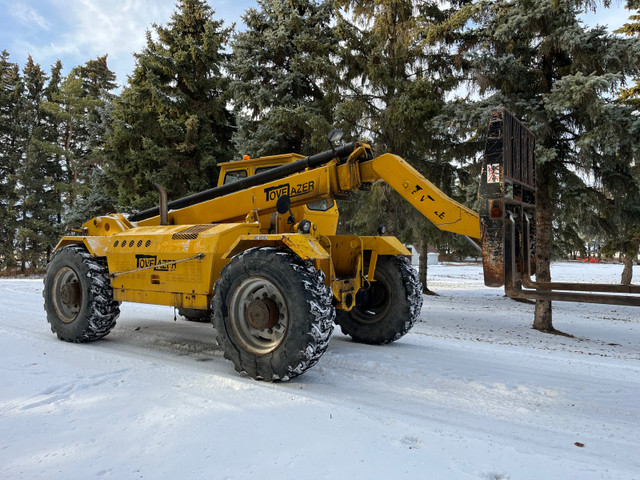 REDUCED!!!! Telehandler/ Zoomboom 8000lbs  in Heavy Equipment in Saskatoon