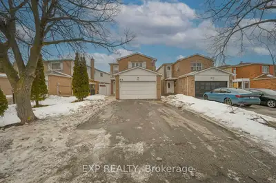 4 Bedroom Detached House for Rent - Family Only