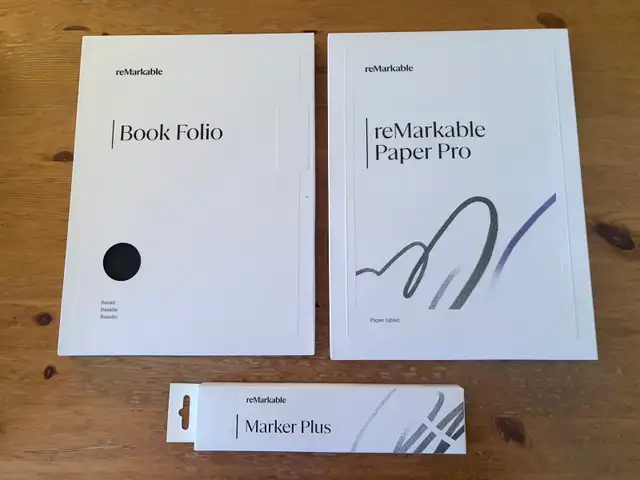 reMarkable Paper Pro Tablet Bundle 440611998795059200