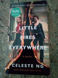 Little Fires Everywhere - paperback