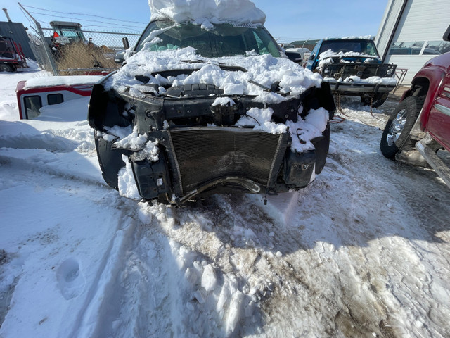 2013  GMC Acadia for sale for parts  in Cars & Trucks in Lethbridge - Image 2