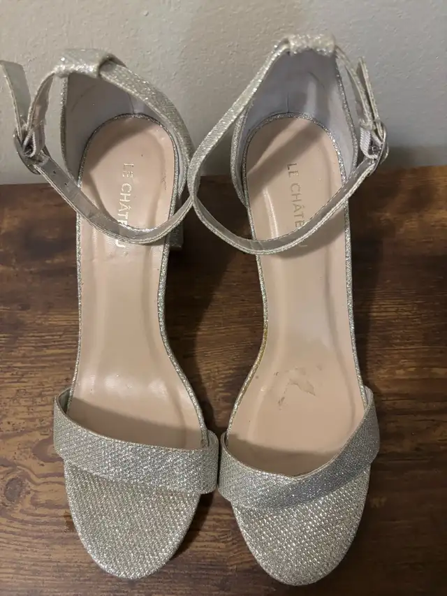 women’s shoes  in Women's - Shoes in Kitchener / Waterloo - Image 3