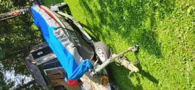 Comes with all accessories needed. 3 swivel seats, 4 Tackle Boxes Fishing Rods Oars Safety kit Motor...