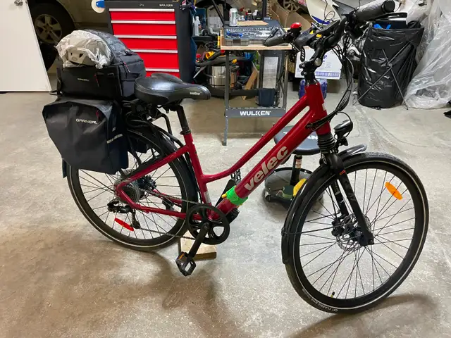 Vélo électrique Velec City500 tout équipé, comme neuf $1750.00 in eBike in Sherbrooke - Image 7