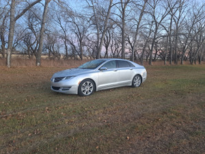 2014 Lincoln MKZ