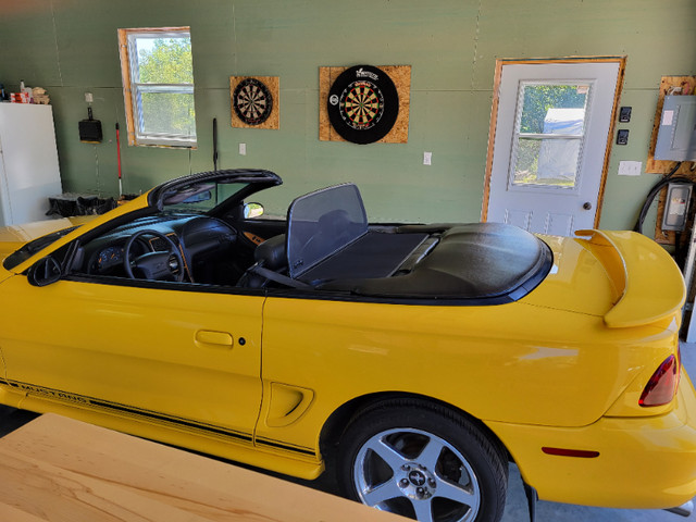 1998 Mustang Convertible in Classic Cars in Saint John - Image 2