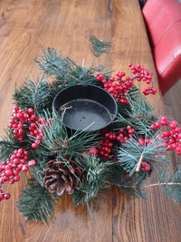 Free Christmas candle holder 