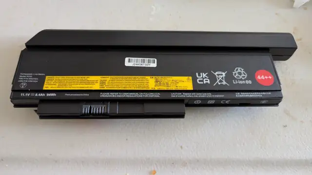 Rechargeable batteries for Lenovo laptops (2) in General Electronics in Oshawa / Durham Region - Image 4