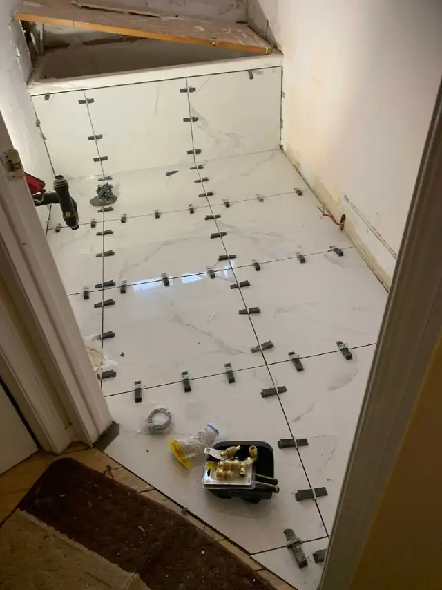 Bathroom Renovation591903342472079361
