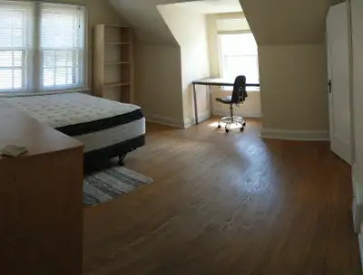 Two big bright upper level bedrooms available for female McMaster students in all-girls Licensed 4 b...