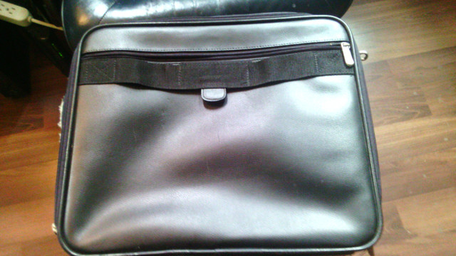 Leather Laptop Bag in Laptop Accessories in City of Halifax