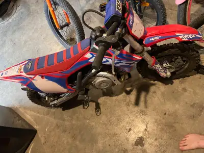 New condition Electric start No gears