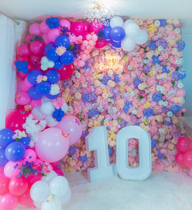 Decorations for all occasions  in Other in Edmonton - Image 6