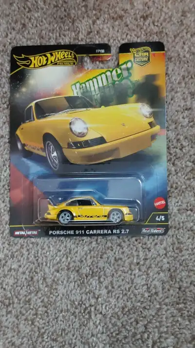 Hot Wheels Premium Hammer Drops Porsche 911 Carrera RS 2.7. Please see photos for condition. Check o...