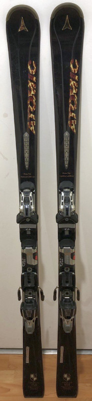 New price! Ski Set: 152 cm Atomic skis + 26.0 Salomon Boots