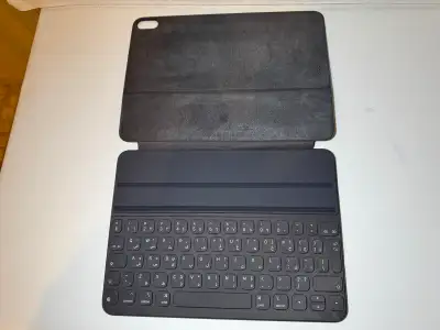 Genuine Apple Smart Keyboard Folio 11" iPad Pro 1st 2nd 3rd Gen, View more