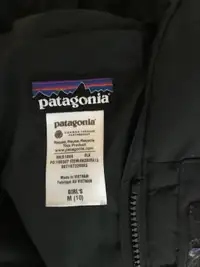 Patagonia used  girls coat size M kids  used black