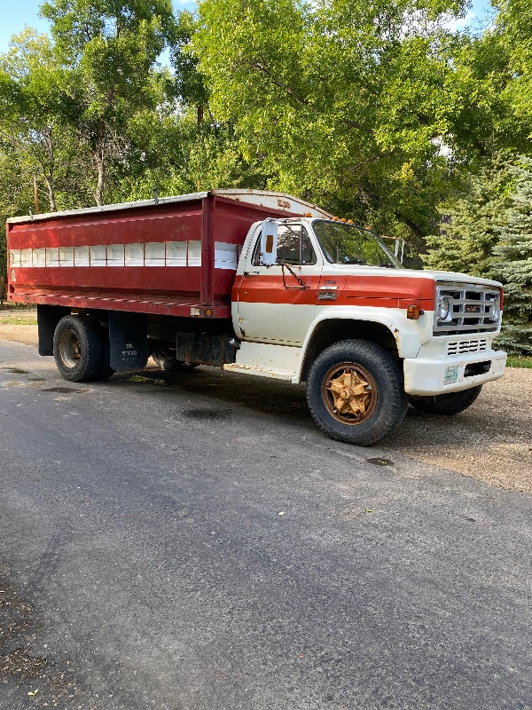 Grain Truck Farming Equipment Regina Kijiji