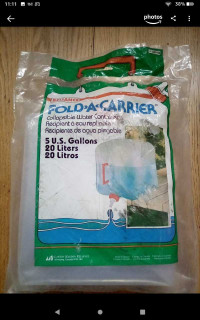 Collapsible water container