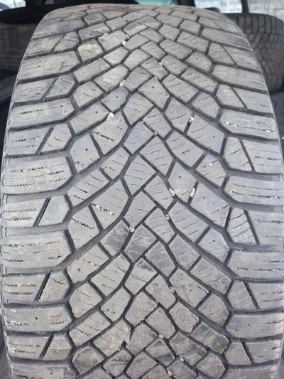 2 pneu hiver continental icecontact xtrm 275-45-r20 9/32 bon pour 2 ou 3 hiver 350$ les 2 514|452|97...