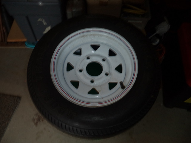 NEW TRAILER TIRE AND RIM 5.30 X 12 in Cargo & Utility Trailers in Stratford