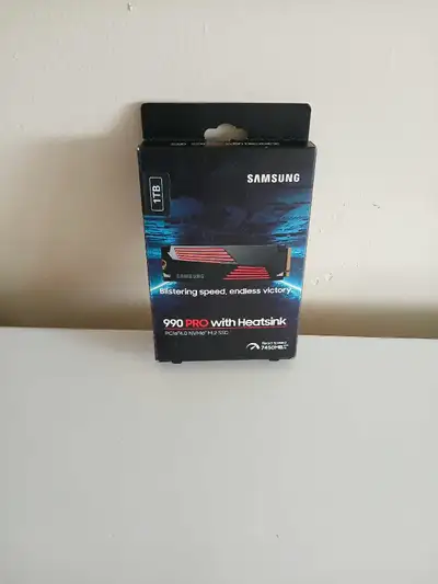 Samsung 990 Pro 1TB SSD with Heatsink, View more