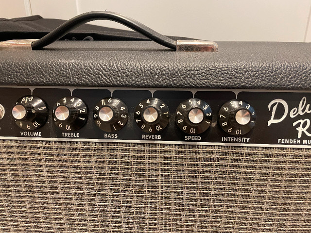 Fender ’65 Deluxe Reverb Reissue w cover and foot switch in Amps & Pedals in City of Toronto - Image 3