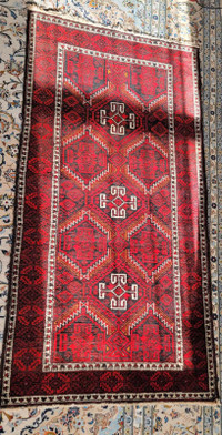 Vintage hand made Afhgan Baluch rug.100% wool tapis 