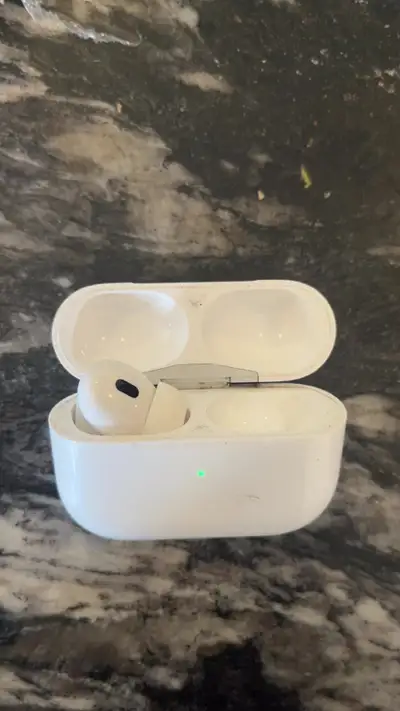 AirPod pro gen 3 right air pod missing , View more