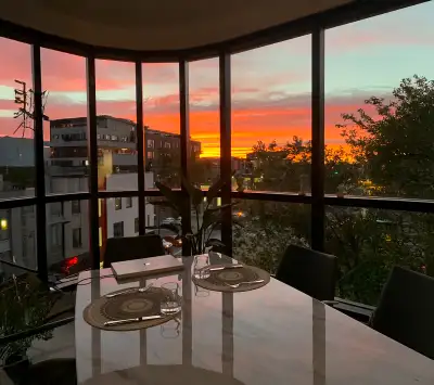 MétroNouveauLuxueuxCondo41/2JeanTalonStLaurent
