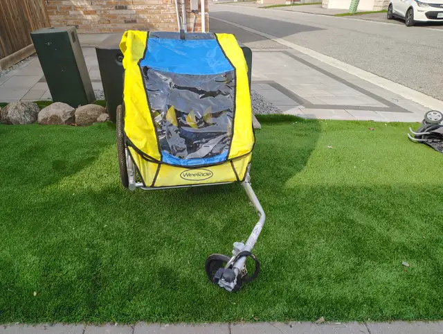 WeeRide kids bike trailer (double-seated) [Used] in Kids in Markham / York Region - Image 6