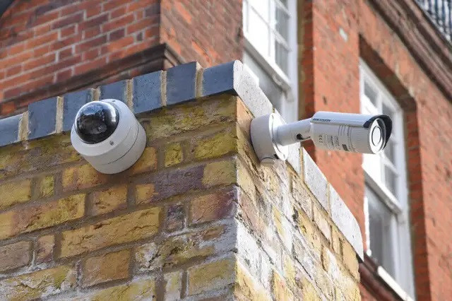 Security Cameras - Surveillance - CCTV Professional Installation in Cameras & Camcorders in Mississauga / Peel Region - Image 4
