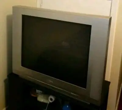 27" CRT Stereo Black Flat Screen TV Great Retro Gamer, View more