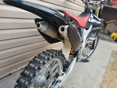 I'm looking for blown/crashed dirt bikes or street bikes. I can pay fair value in cash. Interested i...